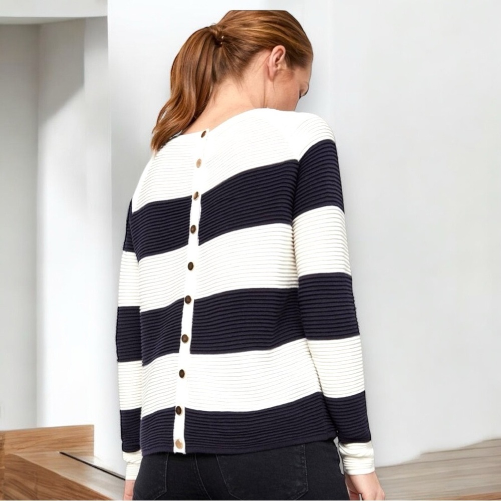Vera Moda Women’s Navy/Cream Stripe Crewneck Knit Button Back Sweater‎